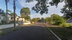Terreno de esquina com 615,90m² no bairro Ouro Branco 