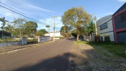 Terreno de esquina com 615,90m² no bairro Ouro Branco 