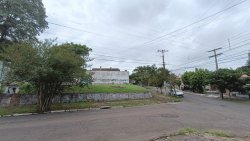 Terreno de esquina com 615,90m² no bairro Ouro Branco 