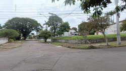 Terreno de esquina com 615,90m² no bairro Ouro Branco 