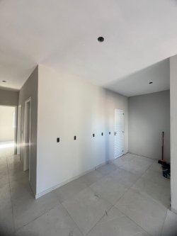 Casa com 02 dormitórios no bairro Fazenda São Borja 