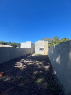 Casa com 02 dormitórios no bairro Fazenda São Borja 