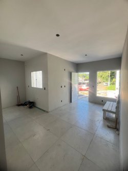 Casa com 02 dormitórios no bairro Fazenda São Borja 