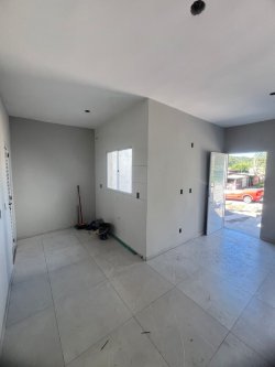 Casa com 02 dormitórios no bairro Fazenda São Borja 