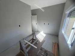 Casa com 02 dormitórios no bairro Fazenda São Borja 
