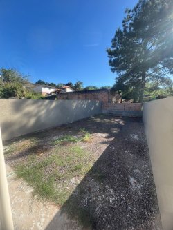 Casa com 02 dormitórios no bairro Fazenda São Borja 