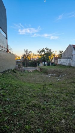 Terreno de 422m² no Bairro Ideal 