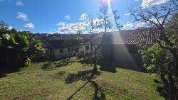 Sobrado com 02 dormitórios no bairro Rincão  