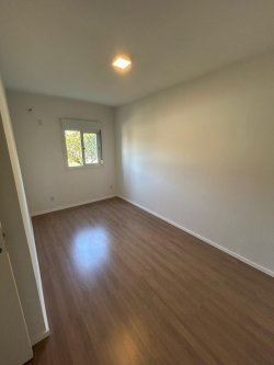 Apartamento com 02 dormitórios no Condomínio Residencial Delfos 