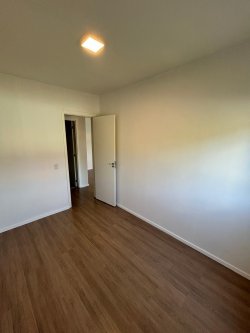 Apartamento com 02 dormitórios no Condomínio Residencial Delfos 