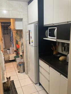 Apartamento com 02 dormitórios no bairro Ouro Branco 