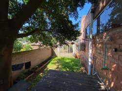 Sala comercial para locação no bairro Lomba Grande  