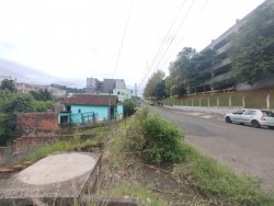 Terreno com 415m² no bairro Vila Nova 