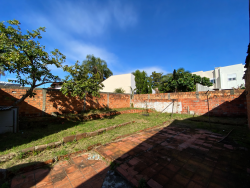 Casa com 03 dormitórios no bairro Rio Branco  