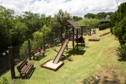 Apartamento com 02 dormitórios no Residencial Altos do Pinheiro I  