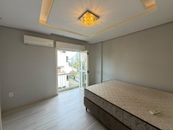 Apartamento de 02 dormitórios no Residencial Vinte e Quatro de Maio 