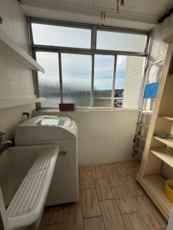 Apartamento de 02 dormitórios no Residencial Vinte e Quatro de Maio 