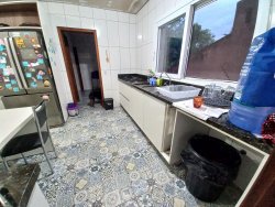 Casa com 03 dormitórios no bairro Jardim Mauá  