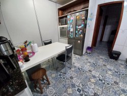 Casa com 03 dormitórios no bairro Jardim Mauá  