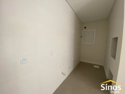 Apartamento com 01 dormitório em Capão da Canoa 
