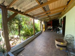 Terreno com construção no bairro Rio Branco 