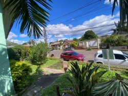 Terreno com construção no bairro Rio Branco 