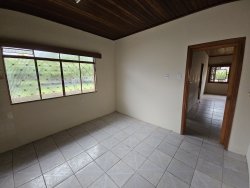 Casas com 02 dormitórios no bairro Liberdade 