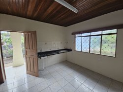 Casas com 02 dormitórios no bairro Liberdade 