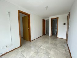 Apartamento com 02 dormitórios no Residencial Parque Baviera Life 