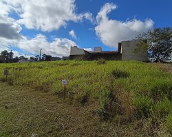 Terreno com 300m² no Loteamento Chácara Hamburguesa 