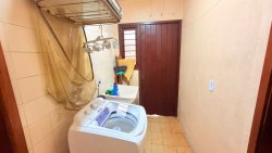 Sobrado com 04 dormitórios (1 suíte) no bairro Jardim Mauá 
