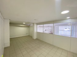 Sala comercial para locação no bairro Rio Branco 