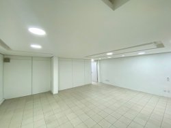 Sala comercial para locação no bairro Rio Branco 