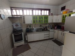 Casa com 04 dormitórios no bairro Ideal 
