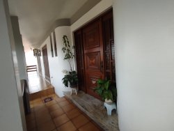 Casa com 04 dormitórios no bairro Ideal 