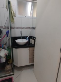 Casa com 03 dormitórios no Condomínio Moradas do Bosque 
