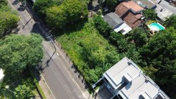 Terreno com 1.277,03m² no Bairro Rio Branco 