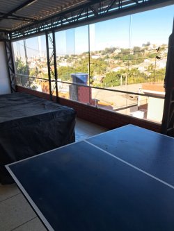 Casa semimobiliada com 03 dormitórios no bairro Rincão 