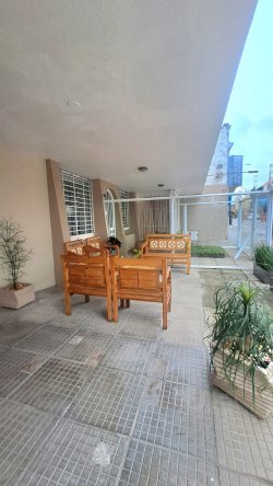 Apartamento com 02 dormitórios no Edifício Modigliani 