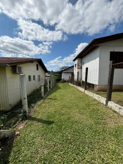 Terreno com chalé no bairro O 