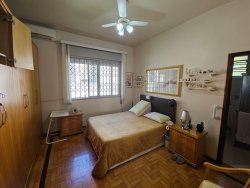 Casa com 03 dormitórios no bairro Rio Branco 