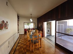 Casa com 03 dormitórios no bairro Rio Branco 