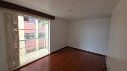 Apartamento com 02 dormitórios no Edifício Tulipa 