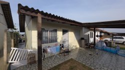 Casa com 02 dormitórios no bairro Boa Saúde 