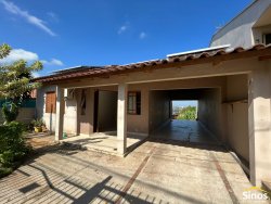 Casa com 02 dormitórios no bairro Campestre