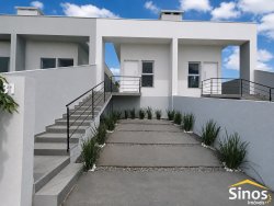Casa com 02 dormitórios (1 suíte)  no bairro Lago Azul