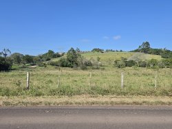 Sítio com 20.779,73m² no bairro Lomba Grande