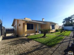 Casa de alvenaria residencial ou comercial no bairro Ouro Branco