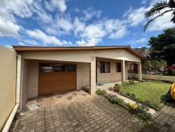 Casa mista com 02 dormitórios no bairro Boa Saúde