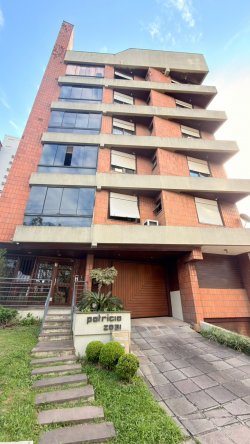 Apartamento com 03 dormitórios sendo 01 suíte no Edifício Patrícia